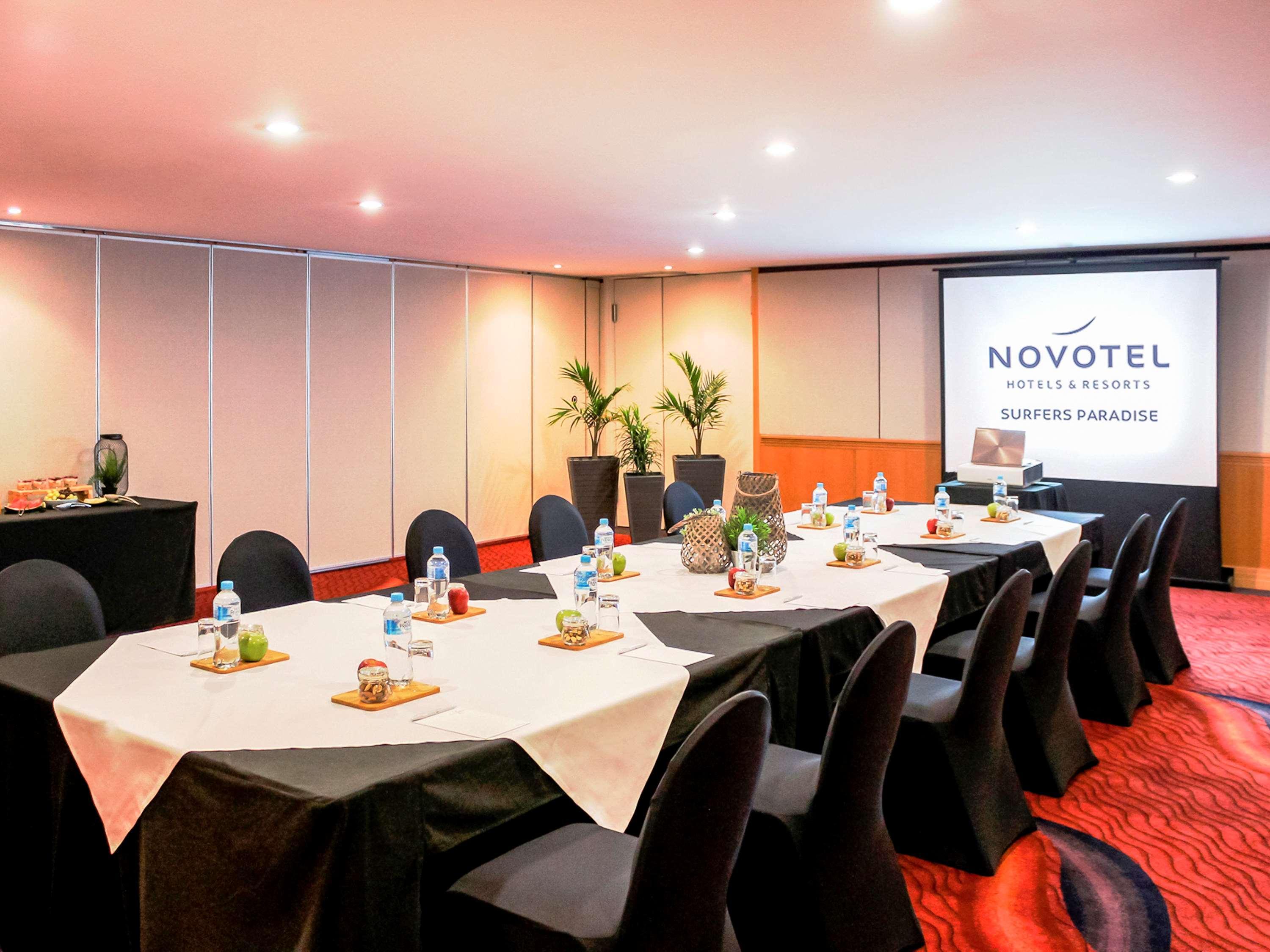 Novotel Surfers Paradise Gold Coast Bagian luar foto