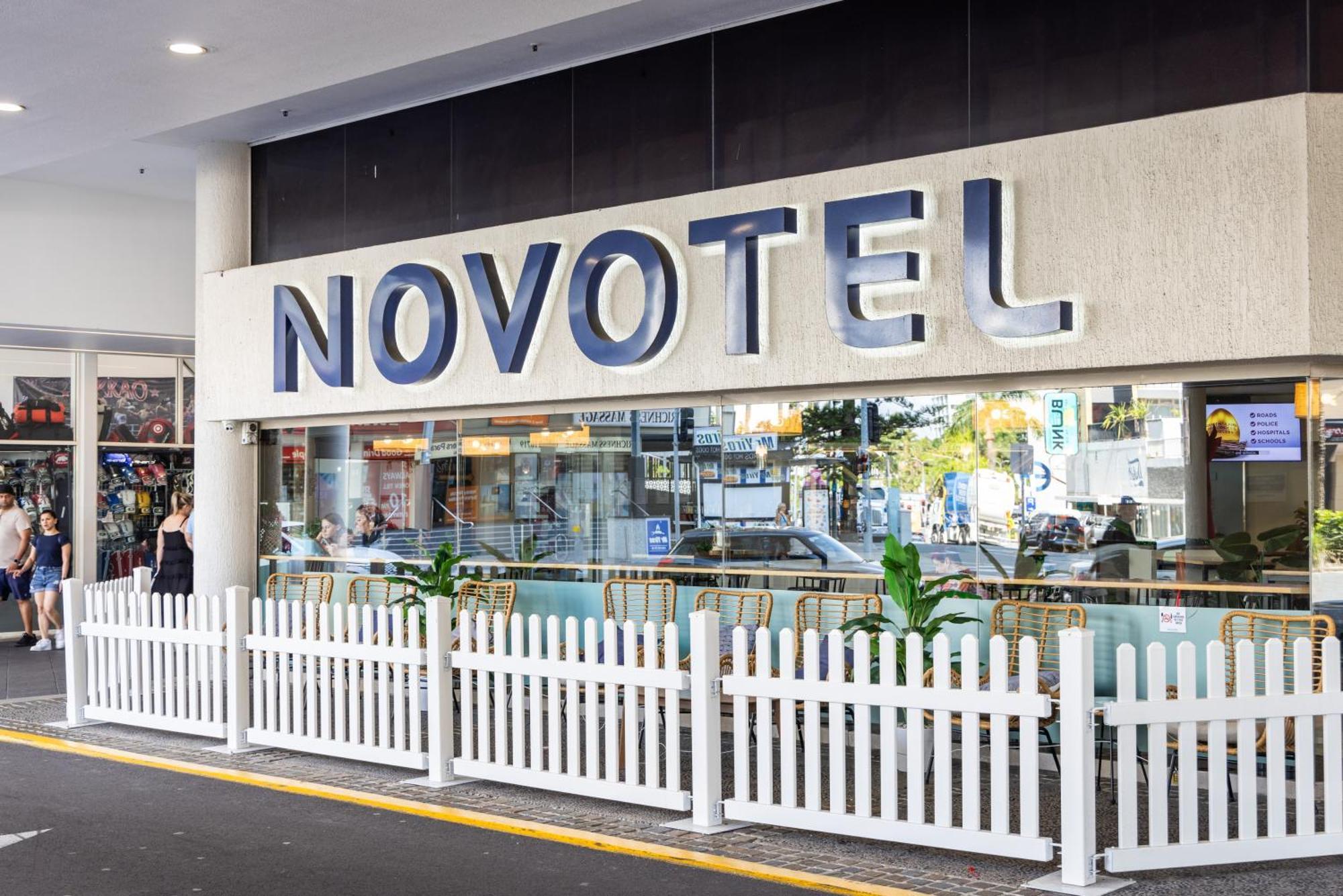 Novotel Surfers Paradise Gold Coast Bagian luar foto